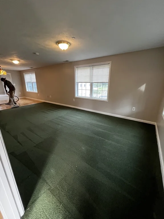 5 bed, 3 bath apartment for rent at 55 Dutton St, Oak Grove — photo 4 of 17