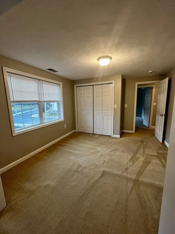 5 bed, 3 bath apartment for rent at 55 Dutton St, Oak Grove — photo 12 of 17