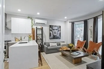 2 bed, 1 bath apartment for rent at 55 E Springfield St Unit 2, South End — photo 7 of 14