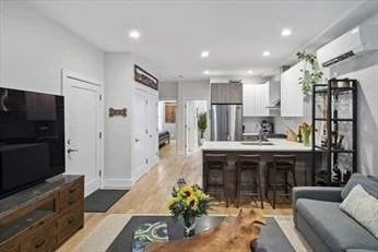 2 bed, 1 bath apartment for rent at 55 E Springfield St Unit 2, South End — photo 6 of 14