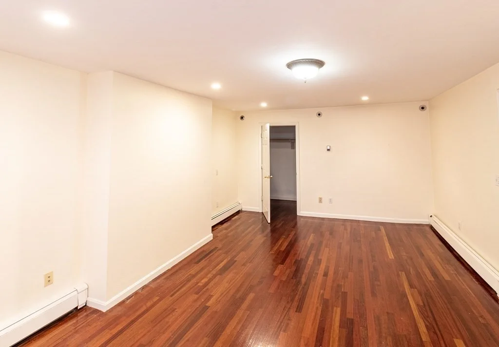 2 bed, 1.5 bath apartment for rent at 55 East Concord St Unit 1, South End — photo 4 of 16