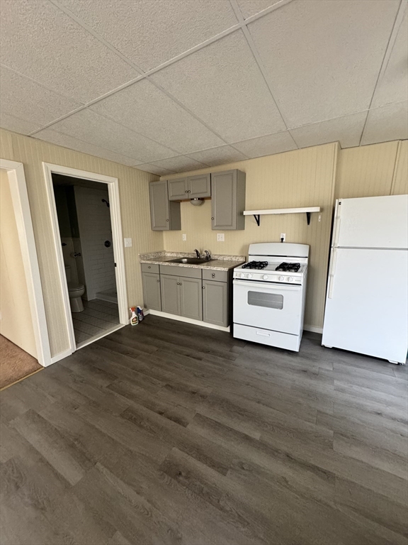1 bed, 1 bath apartment for rent at 55 Eastern Ave Unit 1, Worcester — photo 9 of 10