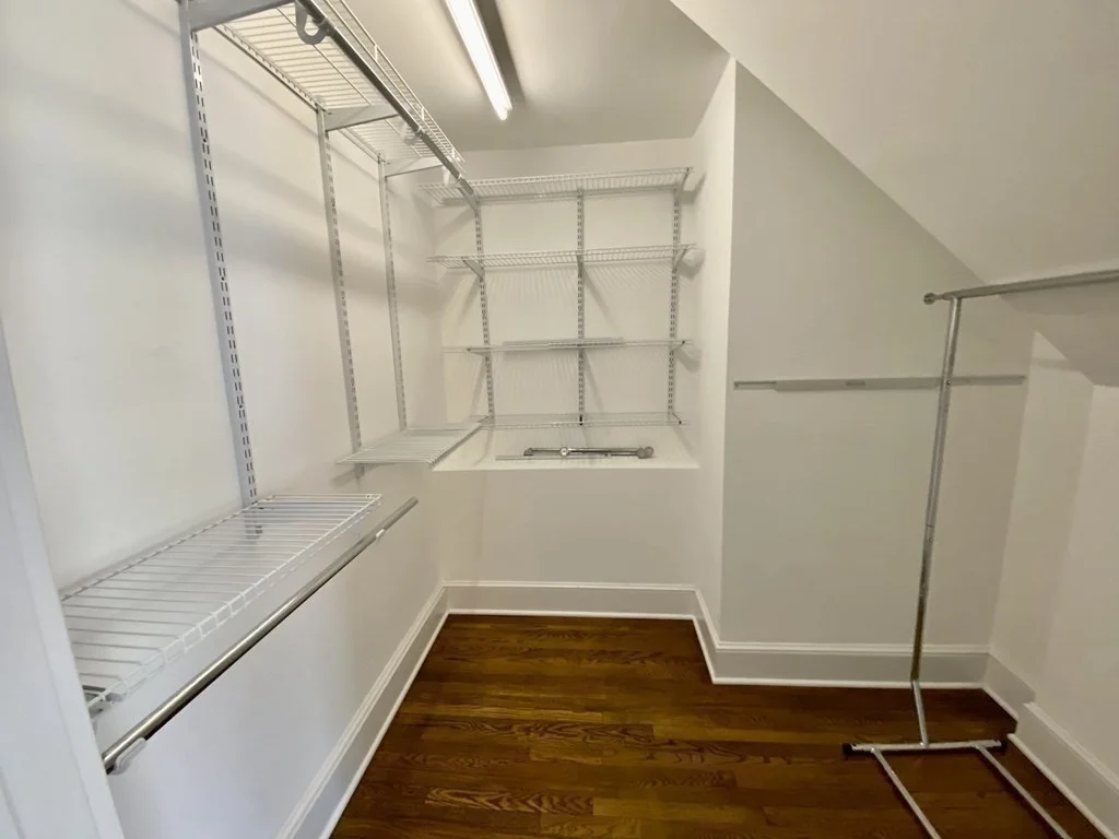 3 bed, 2 bath apartment for rent at 55 Eliot Cres Unit 1, Chestnut Hill — photo 15 of 30