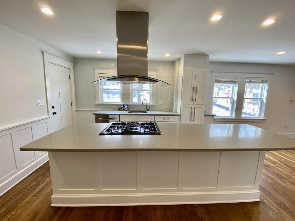 3 bed, 2 bath apartment for rent at 55 Eliot Cres Unit 1, Chestnut Hill — photo 4 of 30