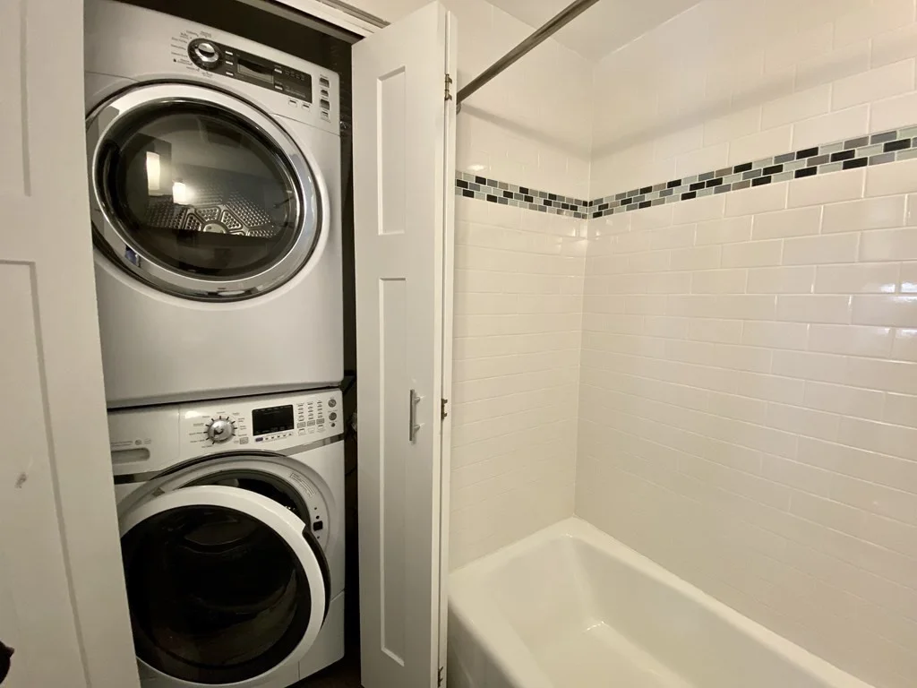 3 bed, 2 bath apartment for rent at 55 Eliot Cres Unit 1, Chestnut Hill — photo 23 of 30