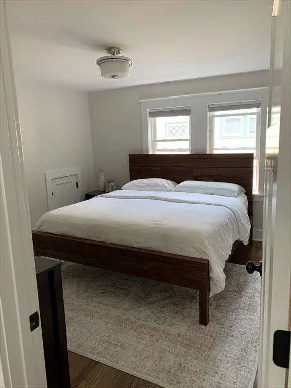 3 bed, 2 bath apartment for rent at 55 Eliot Crescent Unit 1, Chestnut Hill — photo 5 of 11