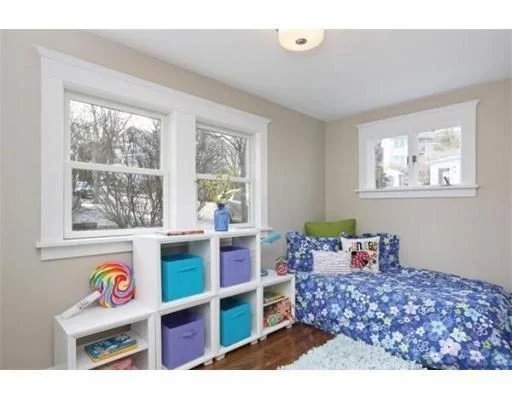 3 bed, 2 bath apartment for rent at 55 Eliot Crescent Unit 1, Chestnut Hill — photo 10 of 11