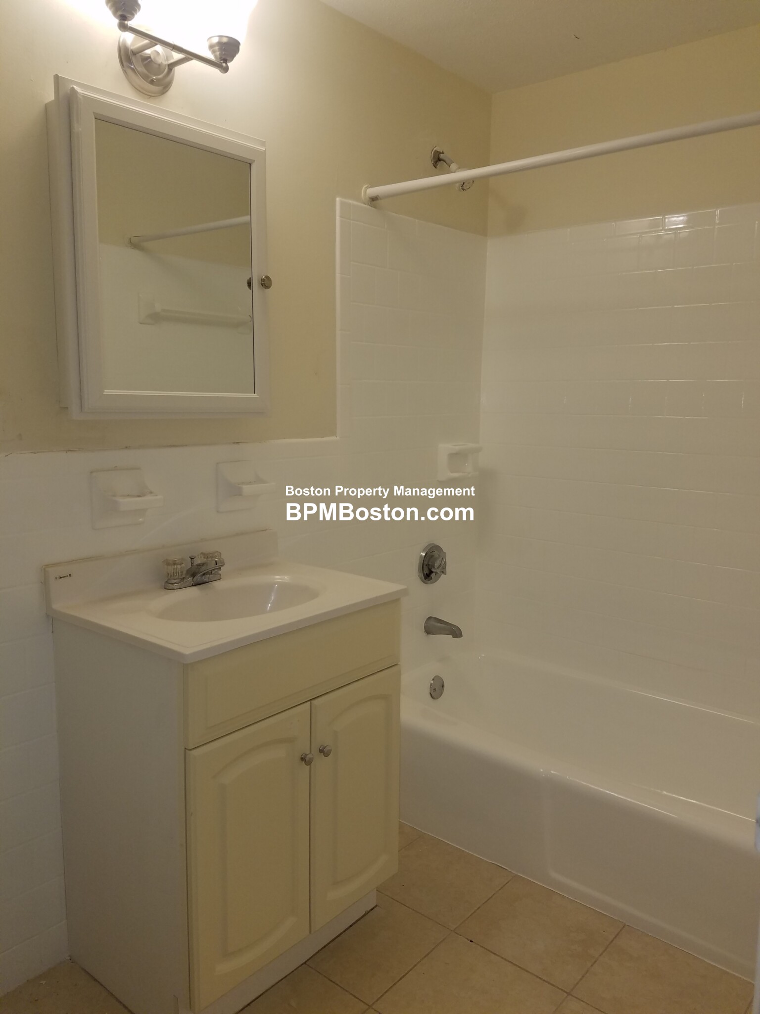1 bed, 1 bath apartment for rent at 55 Elmwood Park Unit 10, Quincy