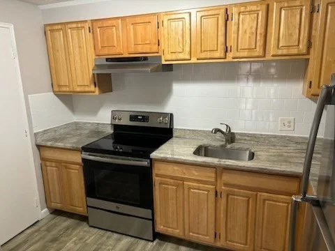 2 bed, 1 bath apartment for rent at 55 Elmwood Park Unit 25, Merrymount — photo 15 of 19