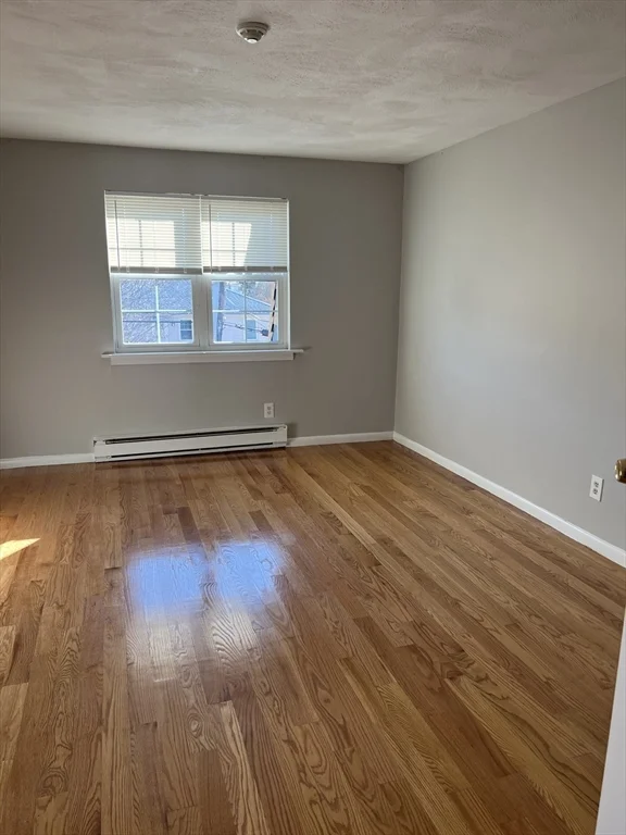1 bed, 1 bath apartment for rent at 55 Elmwood Park Unit 33, Quincy — photo 3 of 5