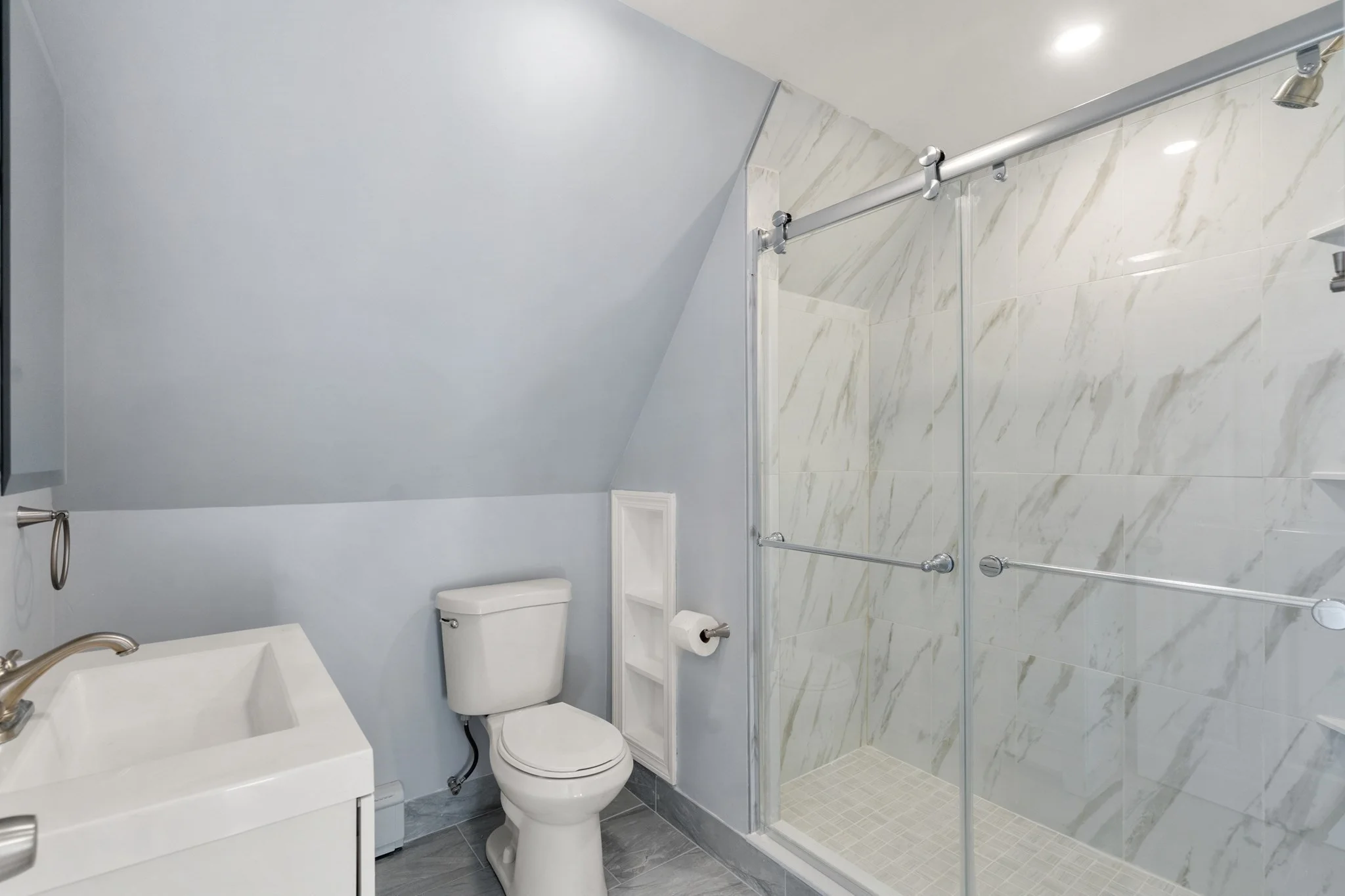 1 bed, 1 bath apartment for rent at 55 Elton Ave Unit 3, Watertown — photo 8 of 12