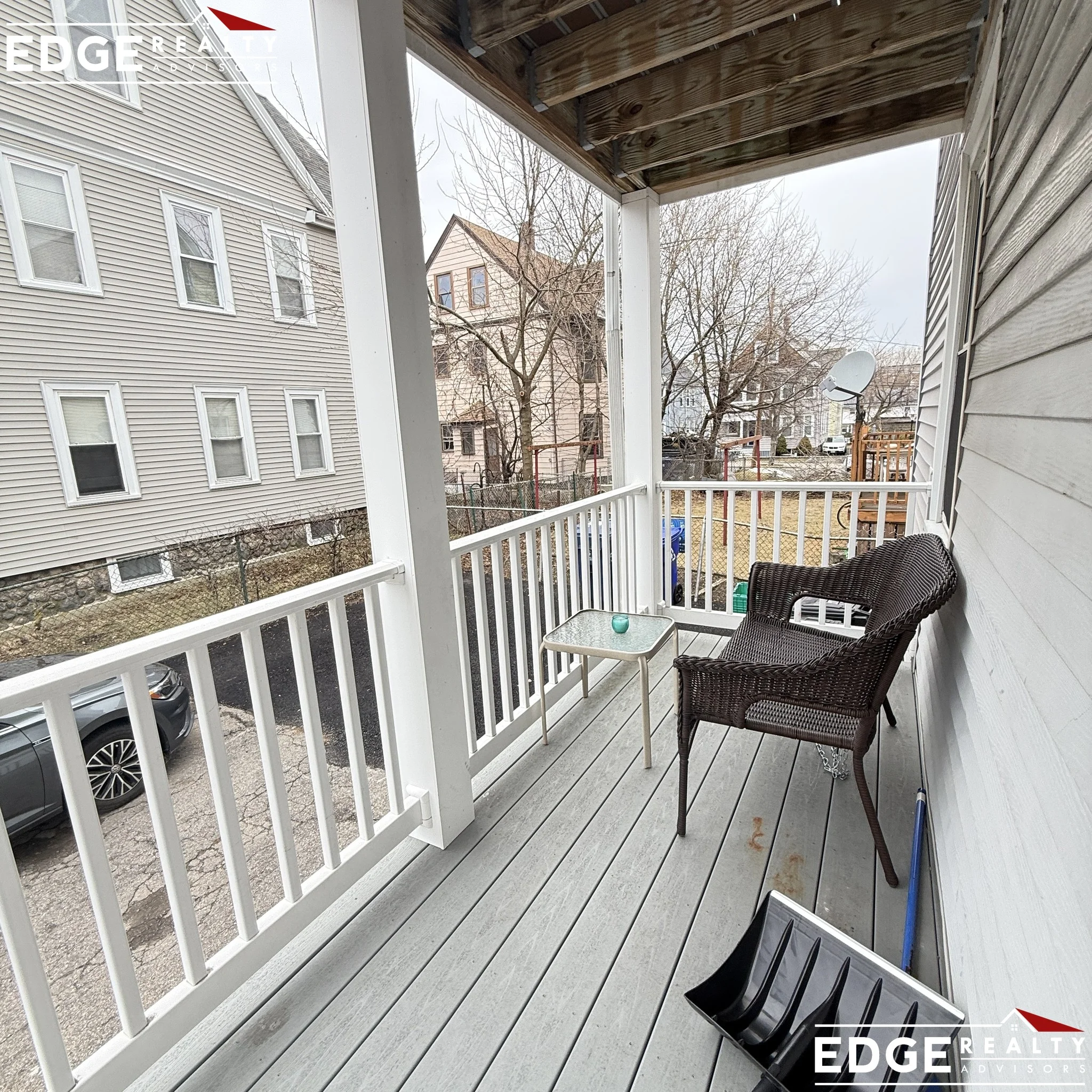 3 bed, 1 bath apartment for rent at 55 Etna St Unit 1, Oak Square — photo 10 of 11