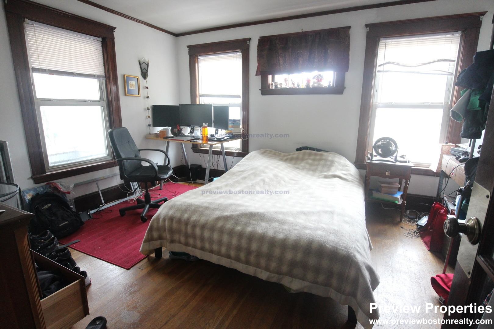 3 bed, 1 bath apartment for rent at 55 Etna St Unit 1P, Brighton — photo 24 of 25