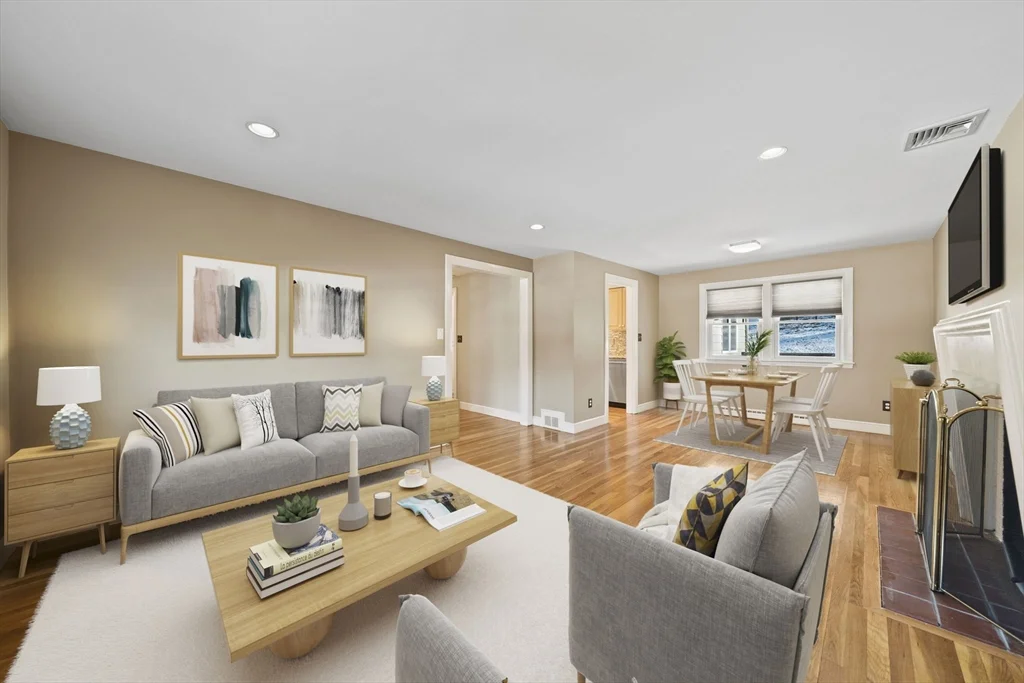 3 bed, 2 bath apartment for rent at 55 Evelyn Rd Unit 55, Needham — photo 11 of 33