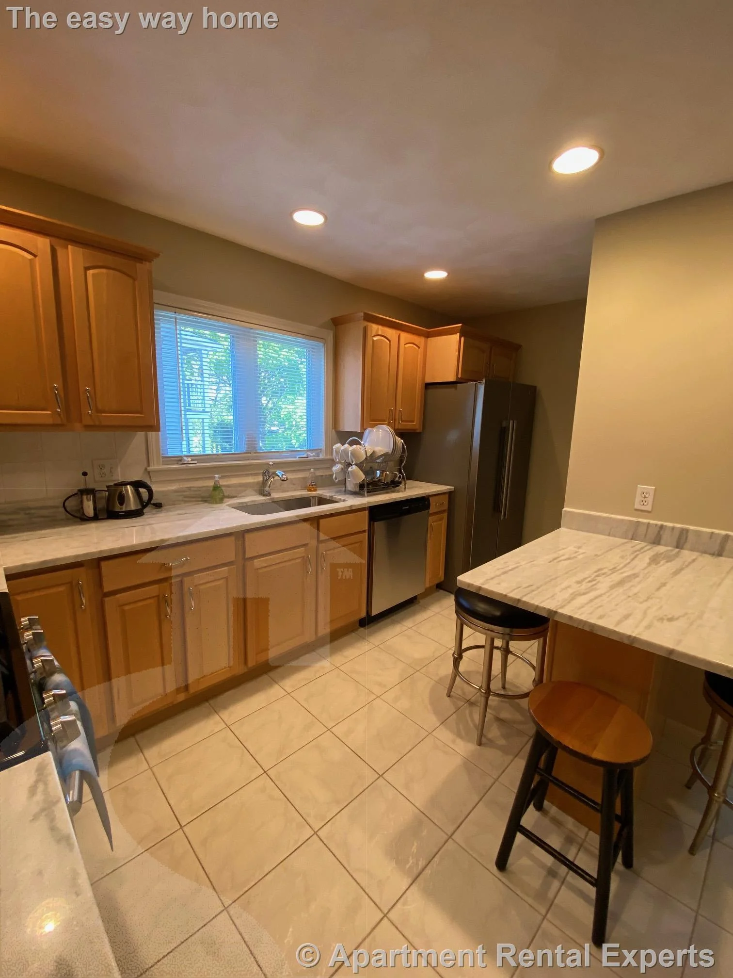 2 bed, 1 bath apartment for rent at 55 Farragut Ave, Teele Square — photo 3 of 12