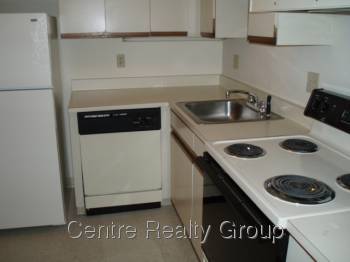 2 bed, 2 bath apartment for rent at 55 Farwell St Unit 20, Nonantum