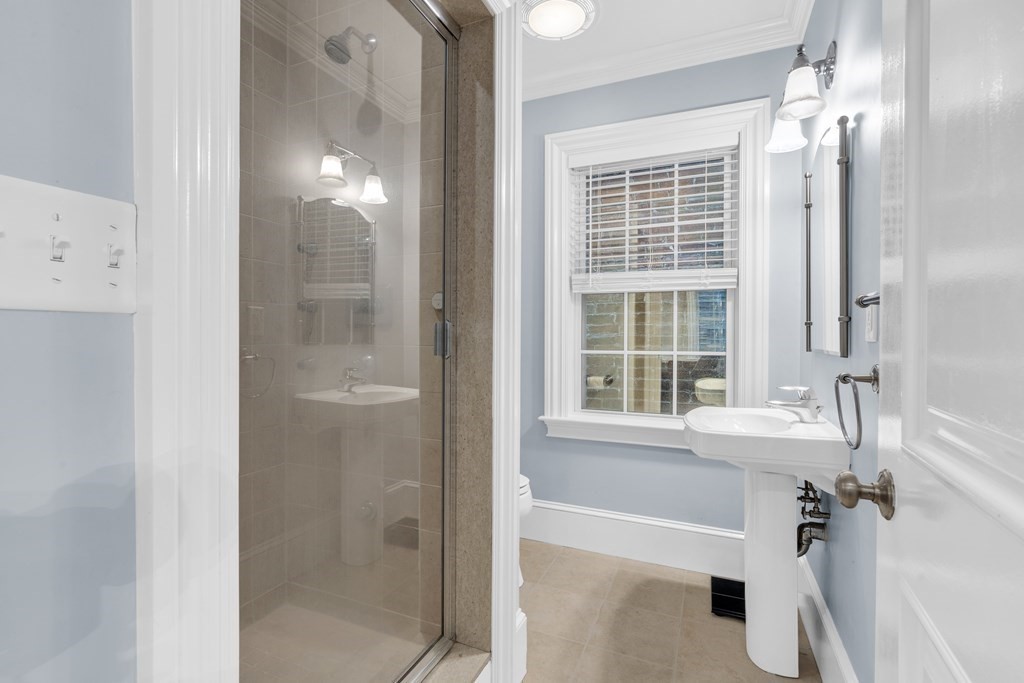 3 bed, 3 bath apartment for rent at 55 Gates St Unit 1, South Boston — photo 13 of 25