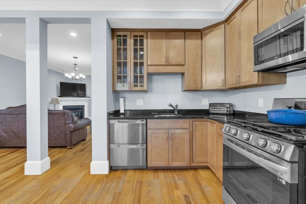 3 bed, 3 bath apartment for rent at 55 Gates St Unit U1, South Boston — photo 5 of 24