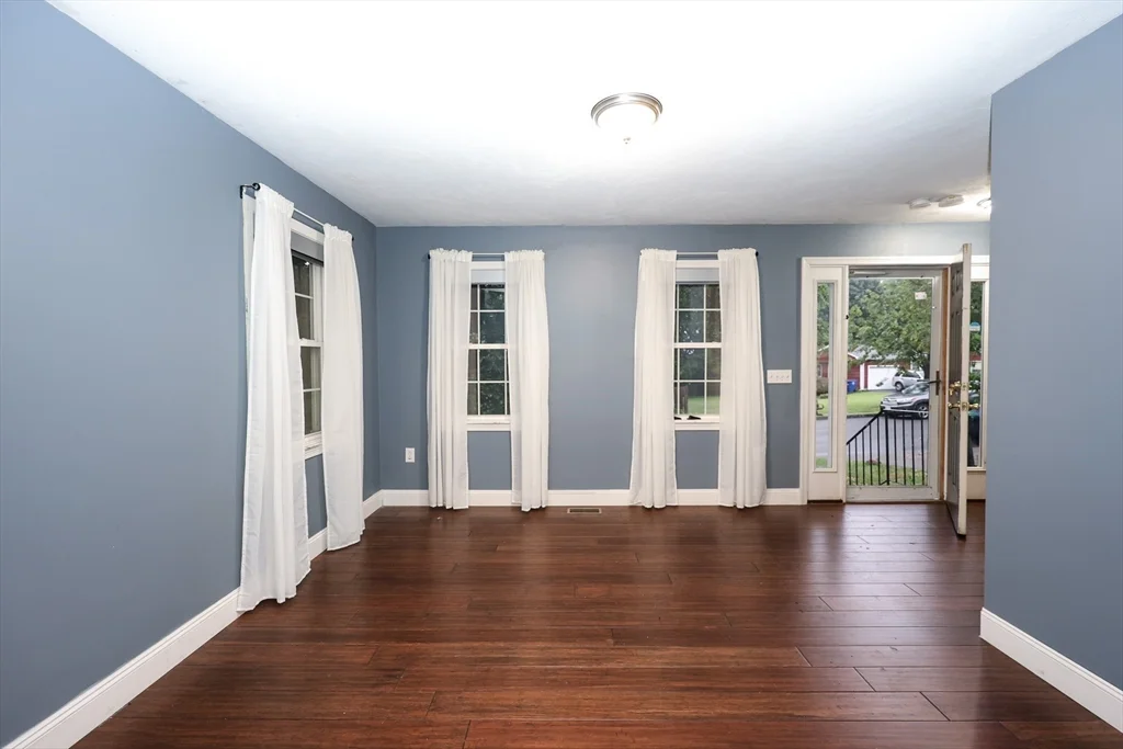 3 bed, 3 bath apartment for rent at 55 Glenrose Ave Unit 55, Braintree — photo 9 of 26