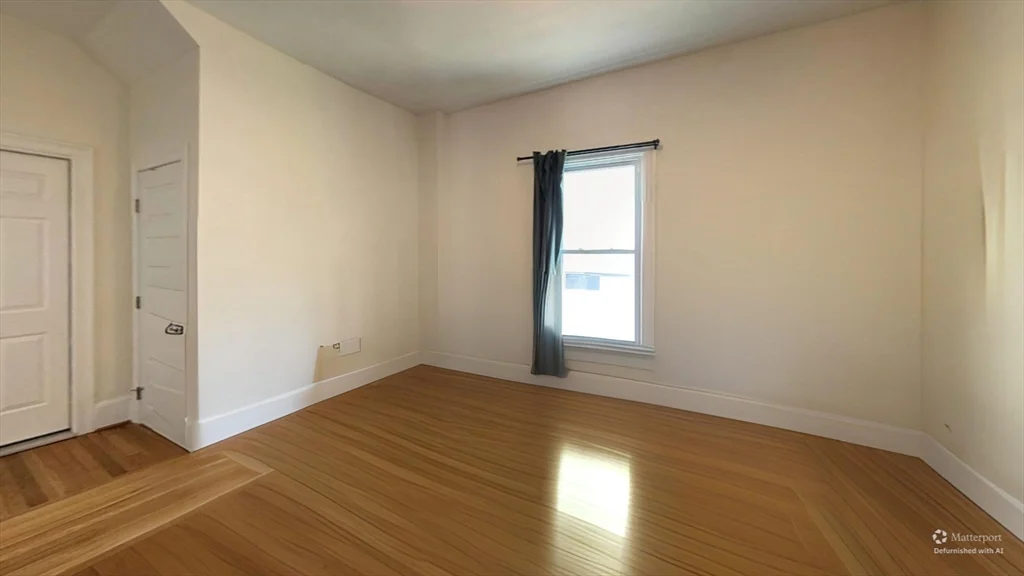 2 bed, 1 bath apartment for rent at 55 Glenwood Unit 1, Winter Hill — photo 5 of 18