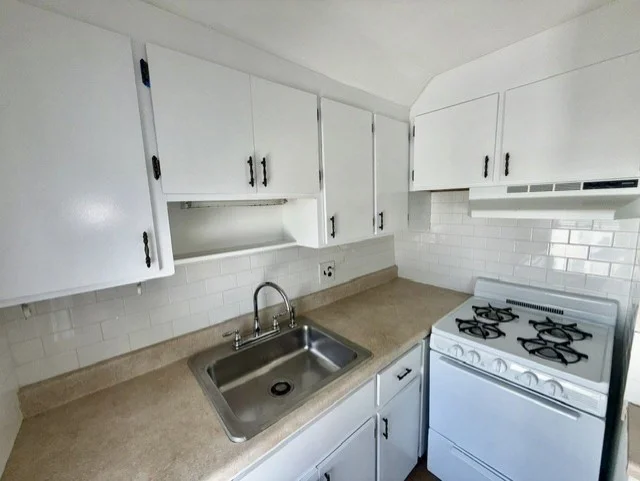 1 bed, 1 bath apartment for rent at 55 Glover Ave Unit 5, North Quincy — photo 6 of 12
