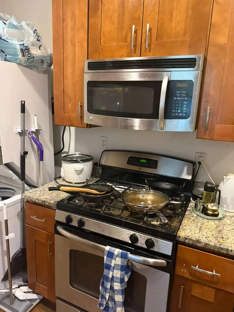 2 bed, 1 bath apartment for rent at 55 Heath St Unit 1, Jamaica Plain — photo 7 of 17