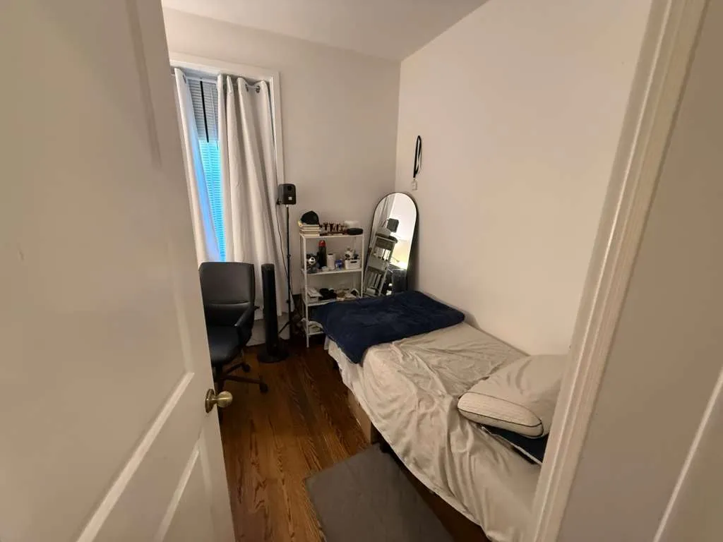 2 bed, 1 bath apartment for rent at 55 Heath St Unit 1, Jamaica Plain — photo 12 of 17