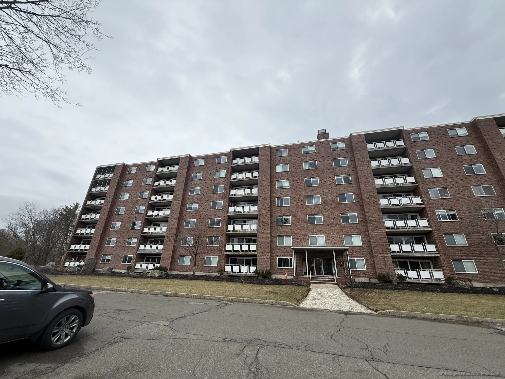 2 bed, 2 bath apartment for rent at 55 Hill Rd Unit 402, Belmont — photo 18 of 37