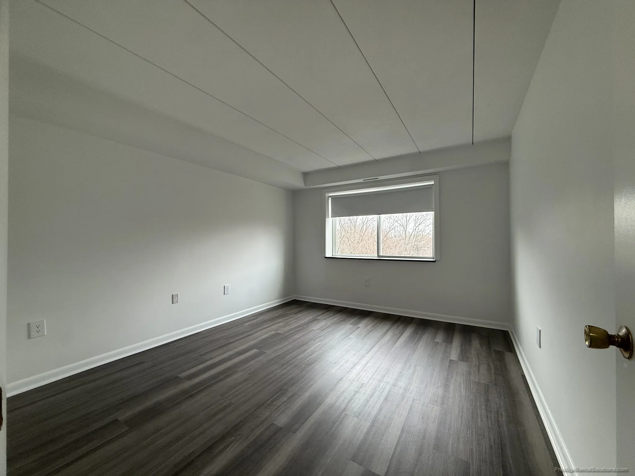 2 bed, 2 bath apartment for rent at 55 Hill Rd Unit 402, Belmont — photo 30 of 37