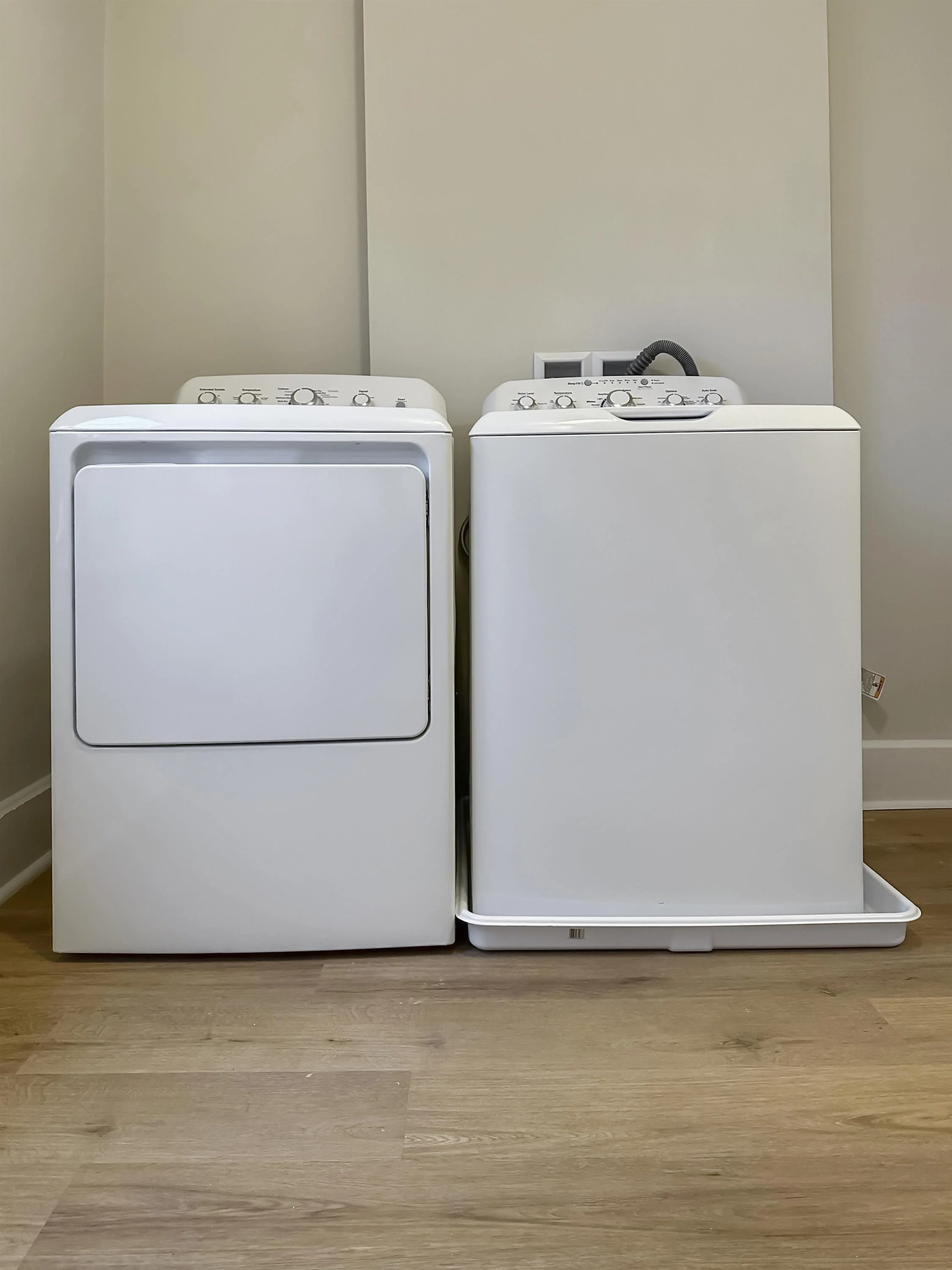 4 bed, 1 bath apartment for rent at 55 Hollander St Unit 2, Roxbury — photo 10 of 11