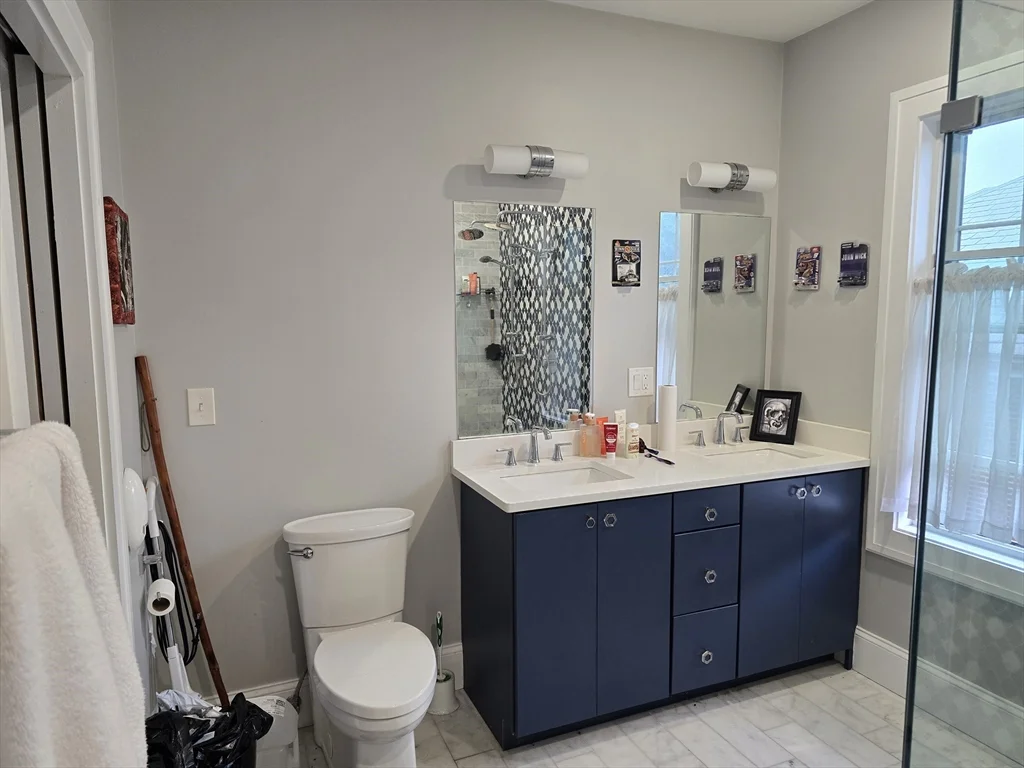 3 bed, 2 bath apartment for rent at 55 Hutchings St Unit 2, Roxbury — photo 8 of 15