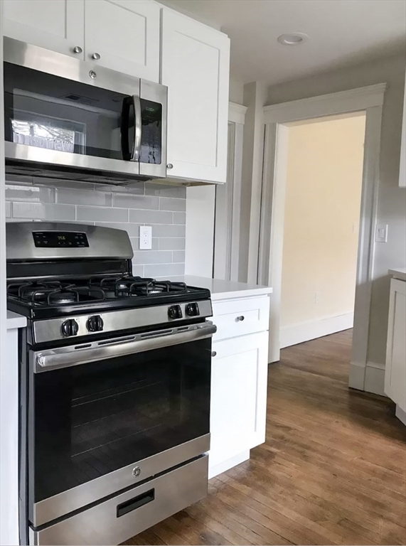 3 bed, 2 bath apartment for rent at 55 Iffley Rd Unit 1, Jamaica Plain — photo 3 of 10