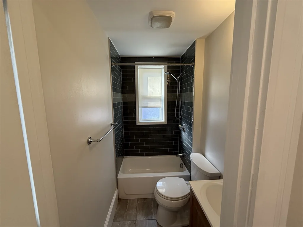 4 bed, 2 bath apartment for rent at 55 Iffley Rd Unit 2, Jamaica Plain — photo 10 of 12