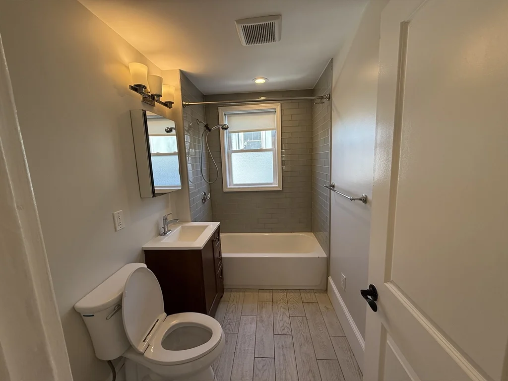 4 bed, 2 bath apartment for rent at 55 Iffley Rd Unit 2, Jamaica Plain — photo 9 of 12