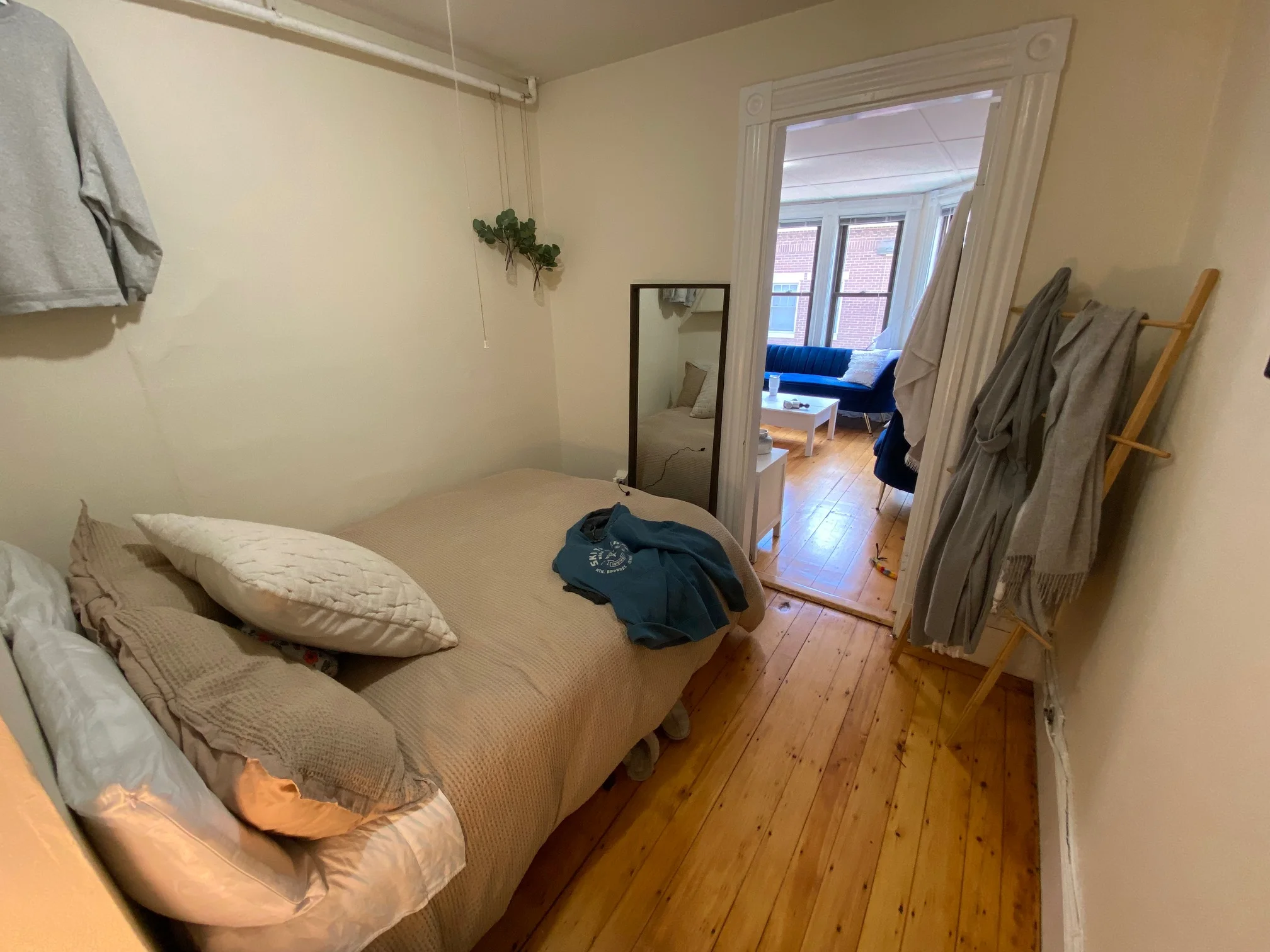 2 bed, 1 bath apartment for rent at 55 Joy St Unit 5, Beacon Hill — photo 6 of 22