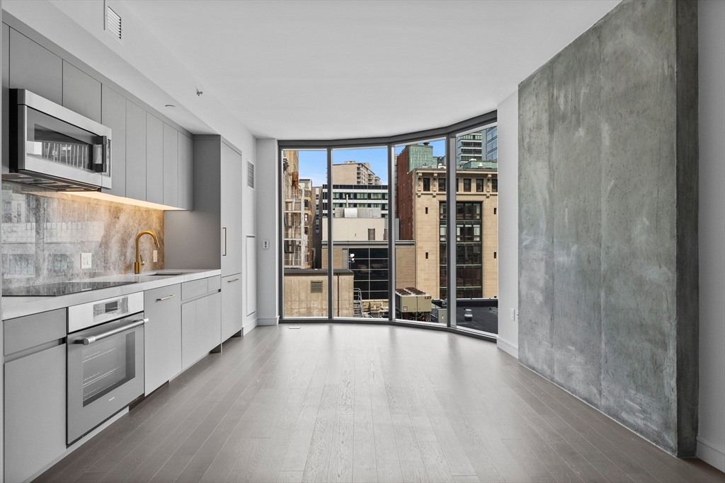 Studio bed, 1 bath apartment for rent at 55 Lagrange St Unit 1010, Midtown — photo 1 of 12