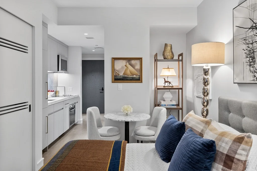 Studio bed, 1 bath apartment for rent at 55 Lagrange Unit 206, Boston Downtown — photo 8 of 31