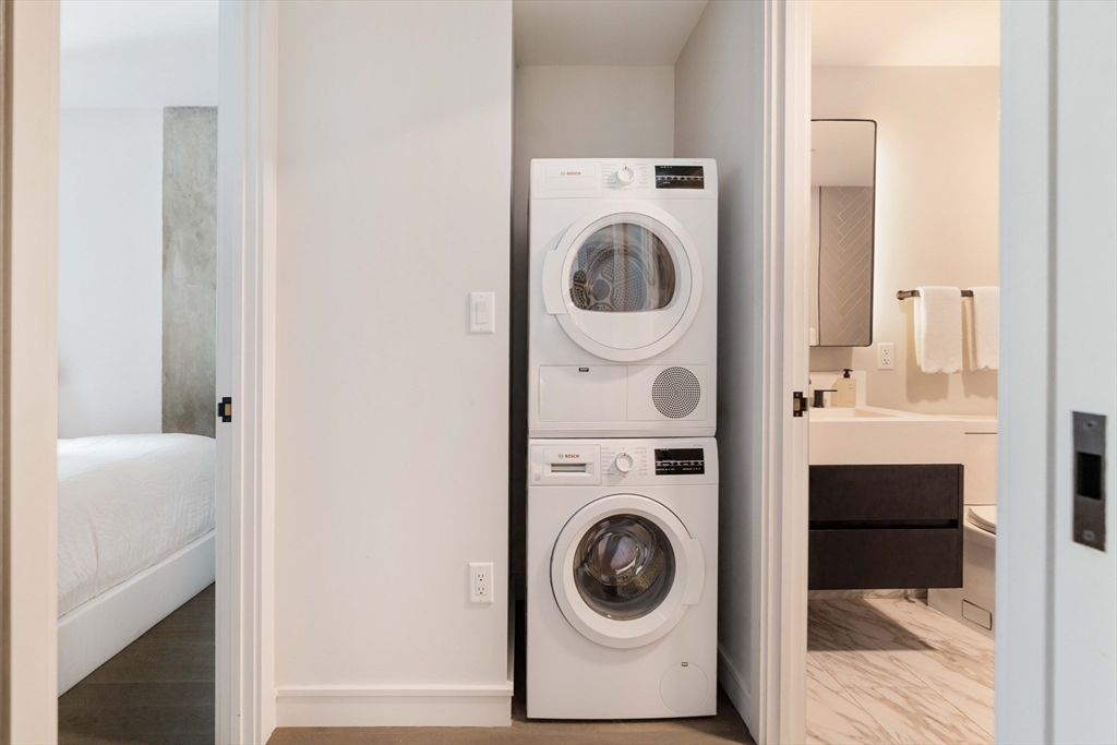 1 bed, 1 bath apartment for rent at 55 Lagrange Unit 603, South End — photo 15 of 28