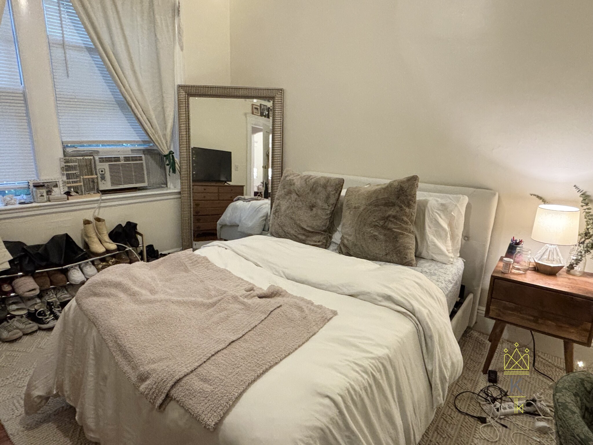 3 bed, 1 bath apartment for rent at 55 Lanark Rd Unit 6, Brighton — photo 3 of 15