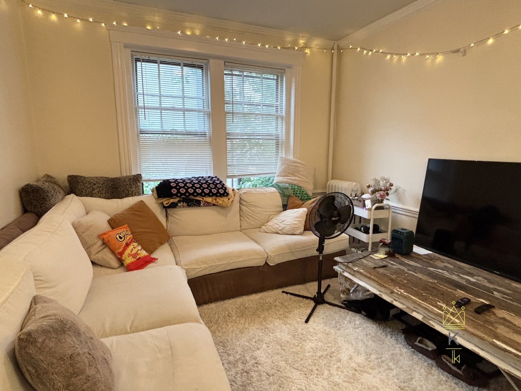 3 bed, 1 bath apartment for rent at 55 Lanark Rd Unit 6, Brighton — photo 2 of 15