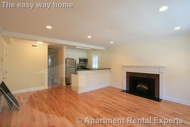 3 bed, 1 bath apartment for rent at 55 Langdon St Unit 2, Harvard Square — photo 2 of 20