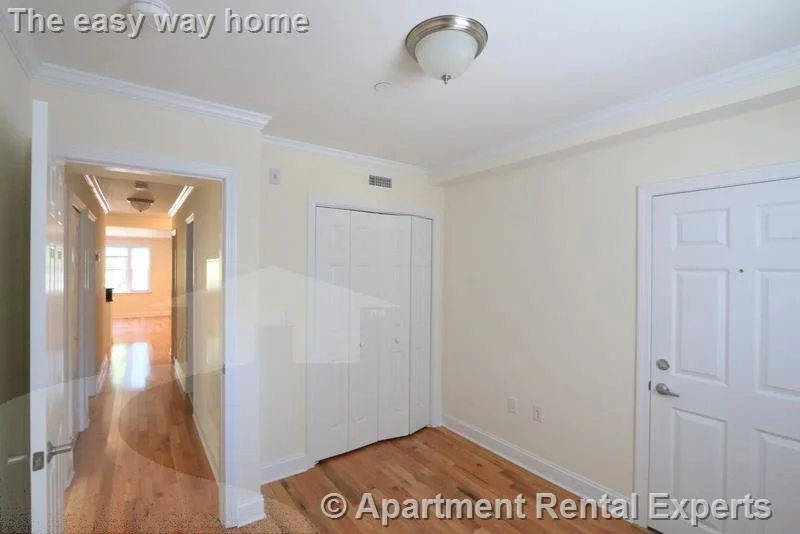 3 bed, 1 bath apartment for rent at 55 Langdon St Unit 2, Harvard Square — photo 14 of 20