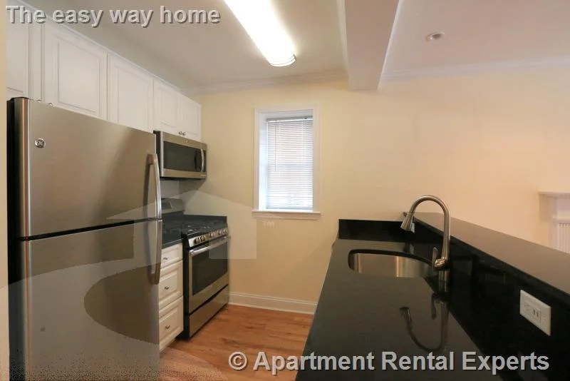 3 bed, 1 bath apartment for rent at 55 Langdon St Unit 2, Harvard Square — photo 5 of 20
