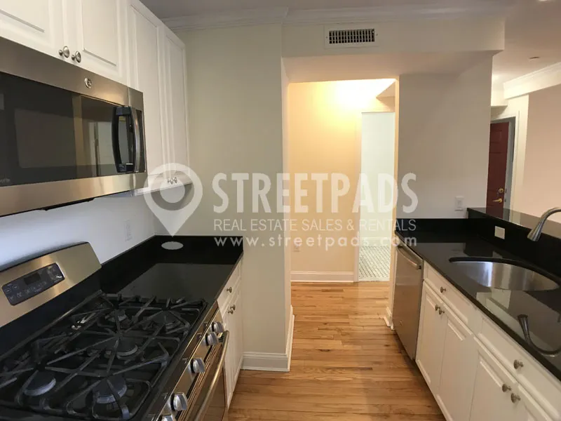 3 bed, 1.5 bath apartment for rent at 55 Langdon St Unit 3, Neighborhood Nine — photo 8 of 29