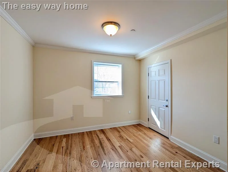 3 bed, 1 bath apartment for rent at 55 Langdon St Unit 5, Harvard Square — photo 12 of 19