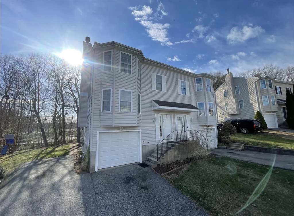 3 bed, 2 bath apartment for rent at 55 Ledgecrest Dr Unit 55, Worcester