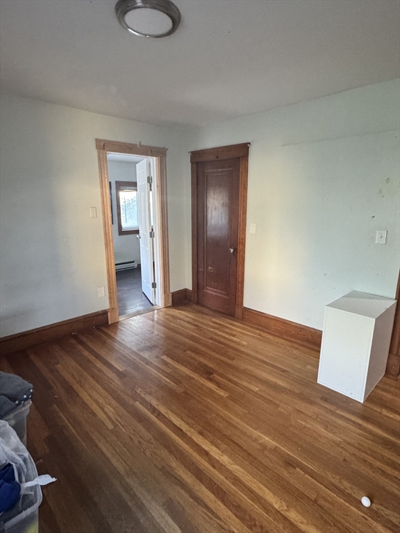 2 bed, 1 bath apartment for rent at 55 Lincoln Unit 1, Winthrop — photo 2 of 3