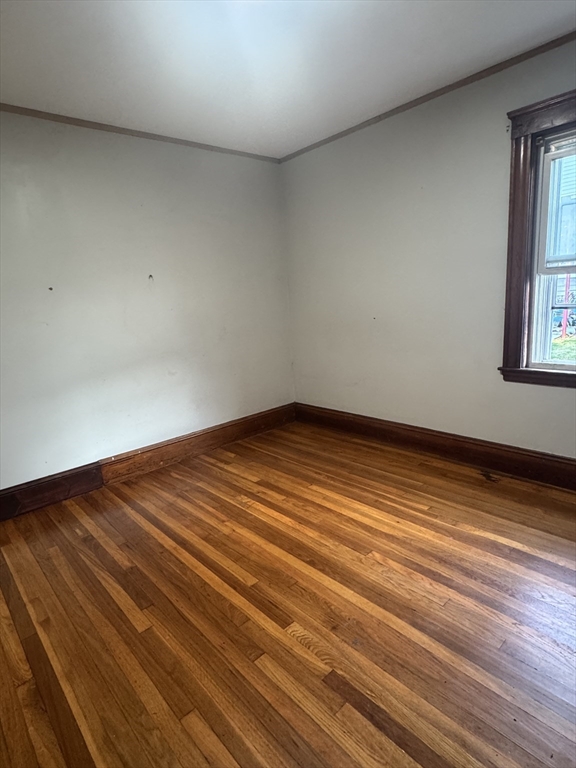 2 bed, 1 bath apartment for rent at 55 Lincoln Unit 1, Winthrop — photo 3 of 3