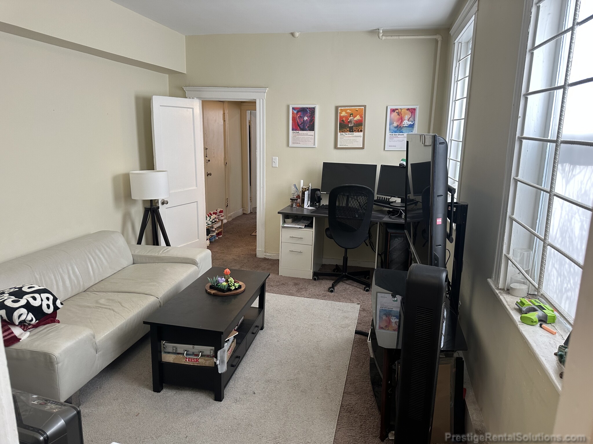 1 split bed, 1 bath apartment for rent at 55 Linden St Unit 1, Allston — photo 4 of 13