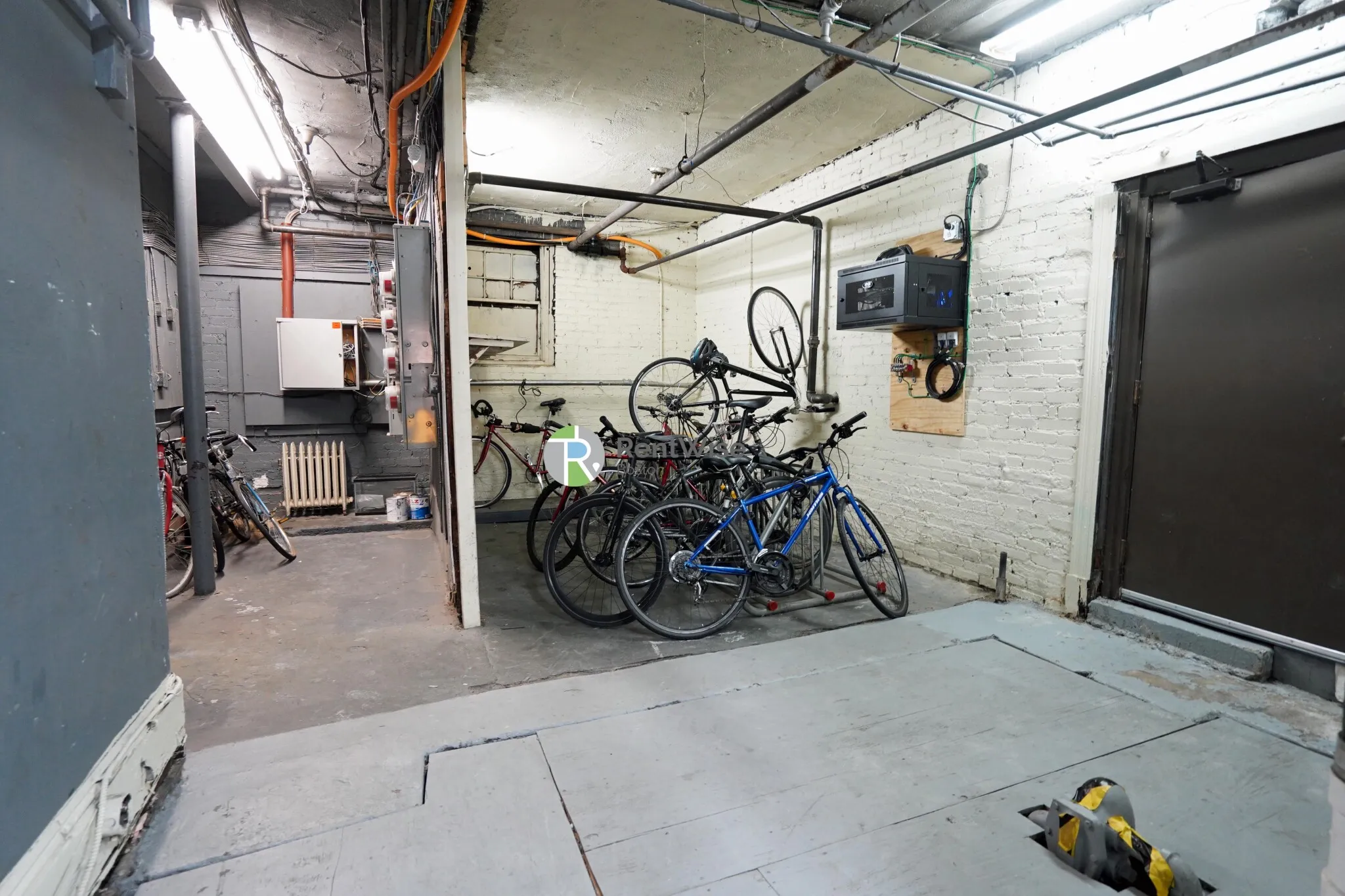 1 bed, 1 bath apartment for rent at 55 Linden St Unit 12, Allston — photo 14 of 14